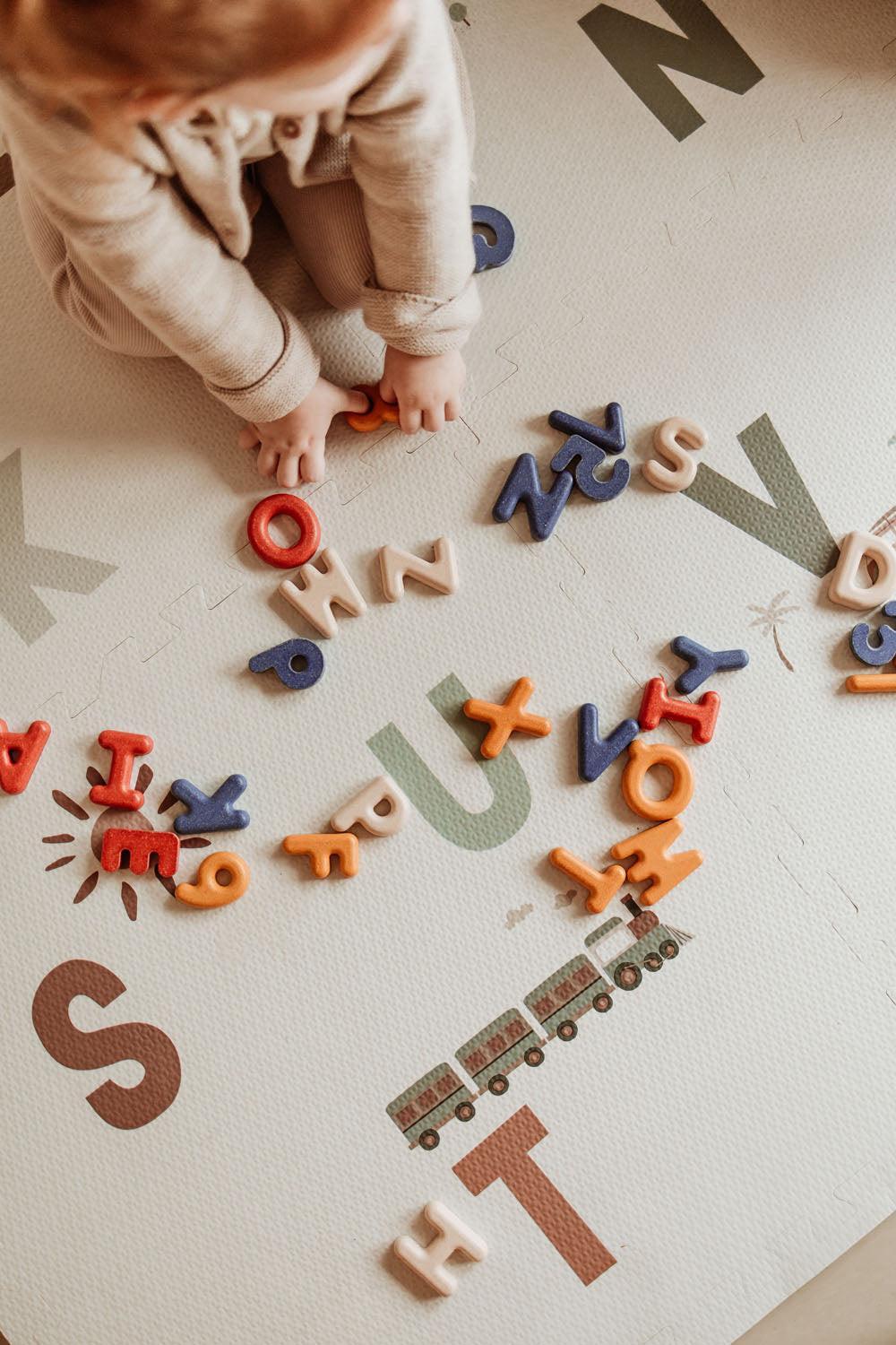 Tapis puzzle EEVAA - Alphabet