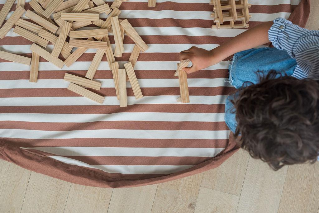 Sac à jouets et tapis de jeu - Stripes Brown