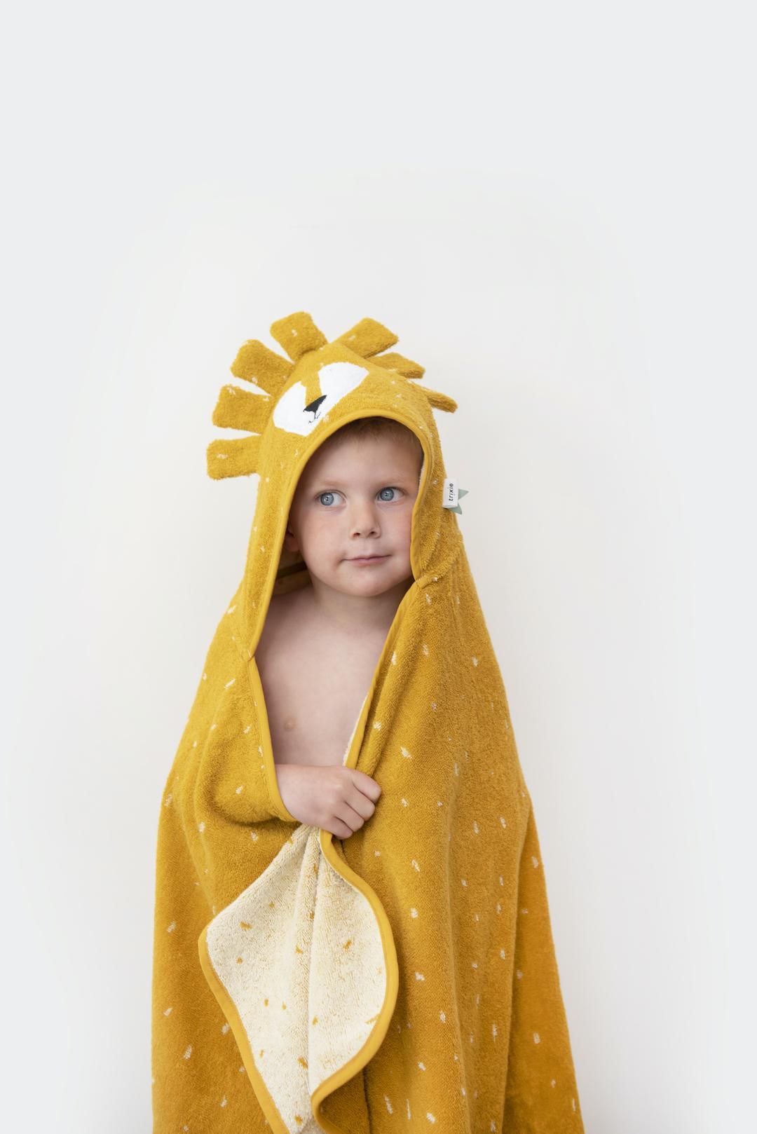 Hooded Bath Cape Mr. Lion - Trixie - 100% Organic Cotton - 70 x 130 cm - Machine Washable at 30°C