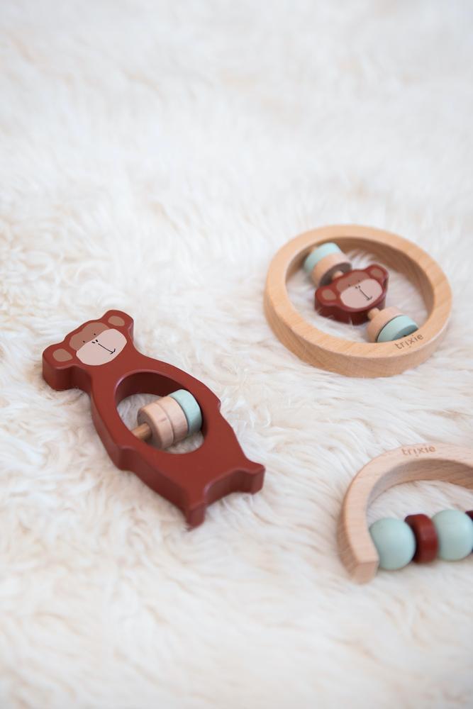 Round wooden rattle - Mr. Monkey by Trixie