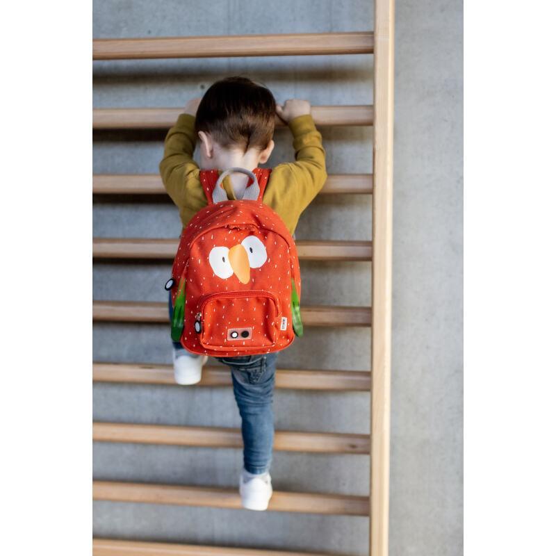 Colorful Mr. Parrot children's backpack by Trixie - Compact and practical design with adjustable straps