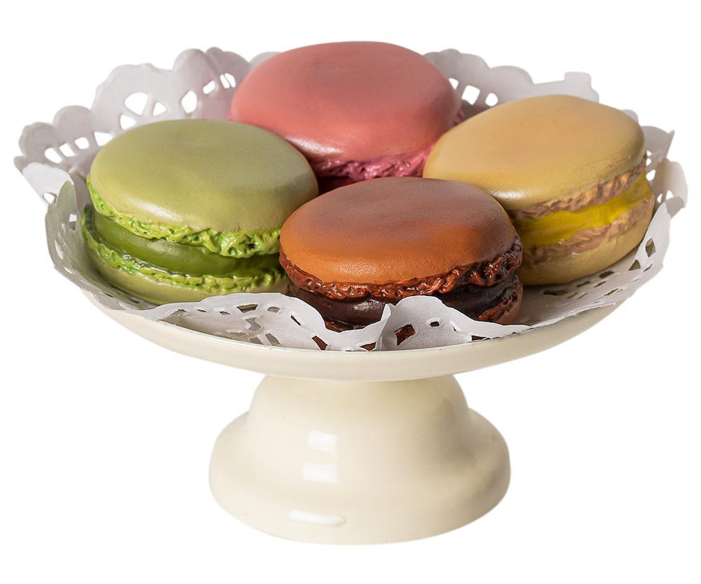 Plat de présentation et macarons