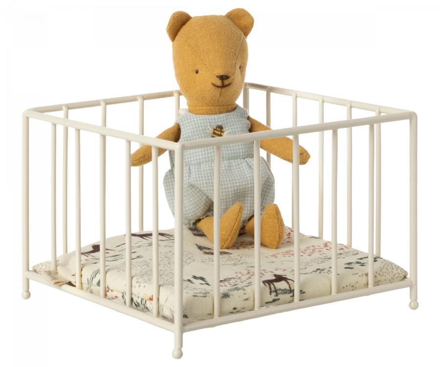 Playpen, Micro