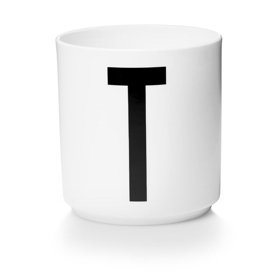 Tasse en porcelaine T