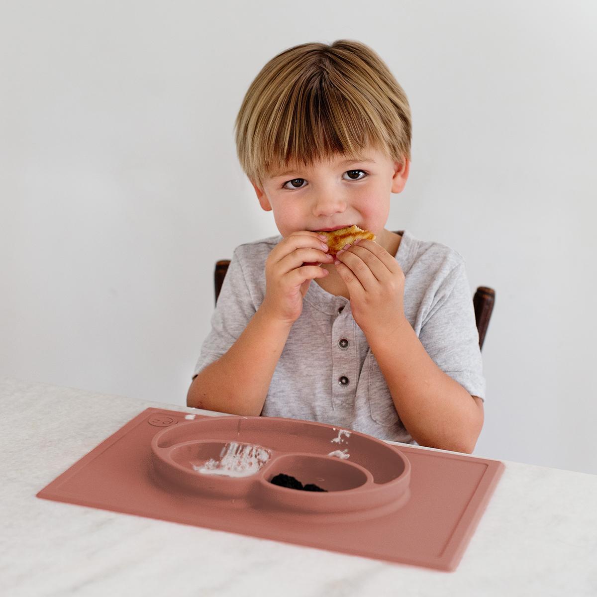 Assiette/set de table en silicone - Happy Mat - Terre de sienne