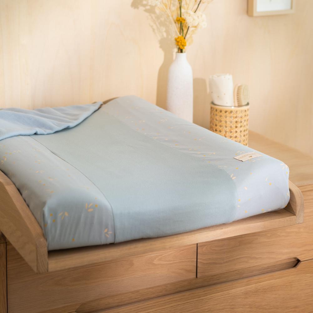 Housse de matelas à langer Calma Willow soft blue - Nobodinoz