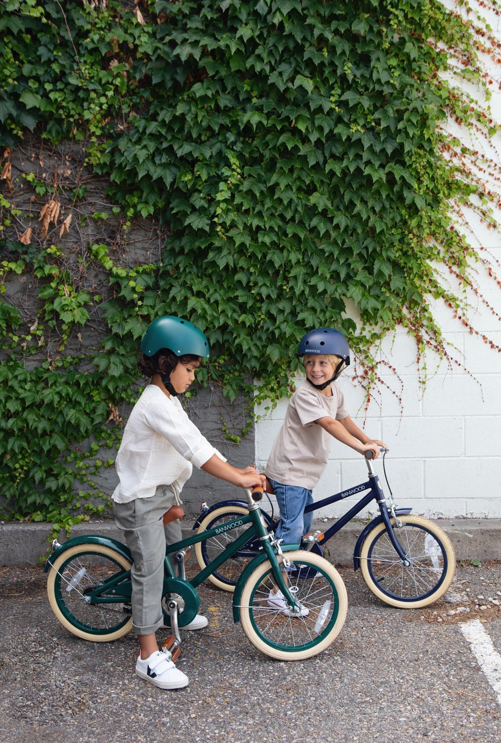 Casque de vélo enfant bleu marine - Banwood