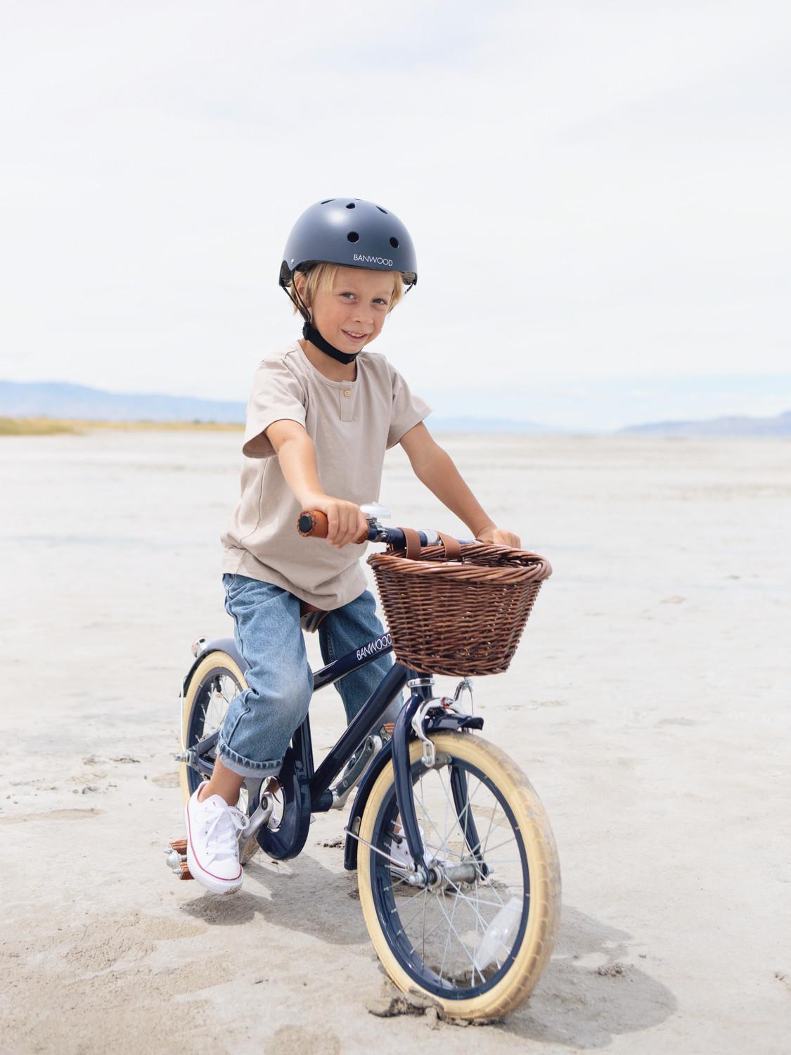 Casque de vélo enfant bleu marine - Banwood