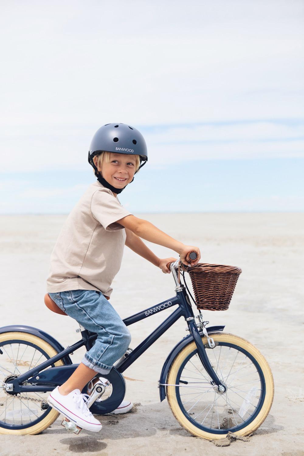 Casque de vélo enfant bleu marine - Banwood