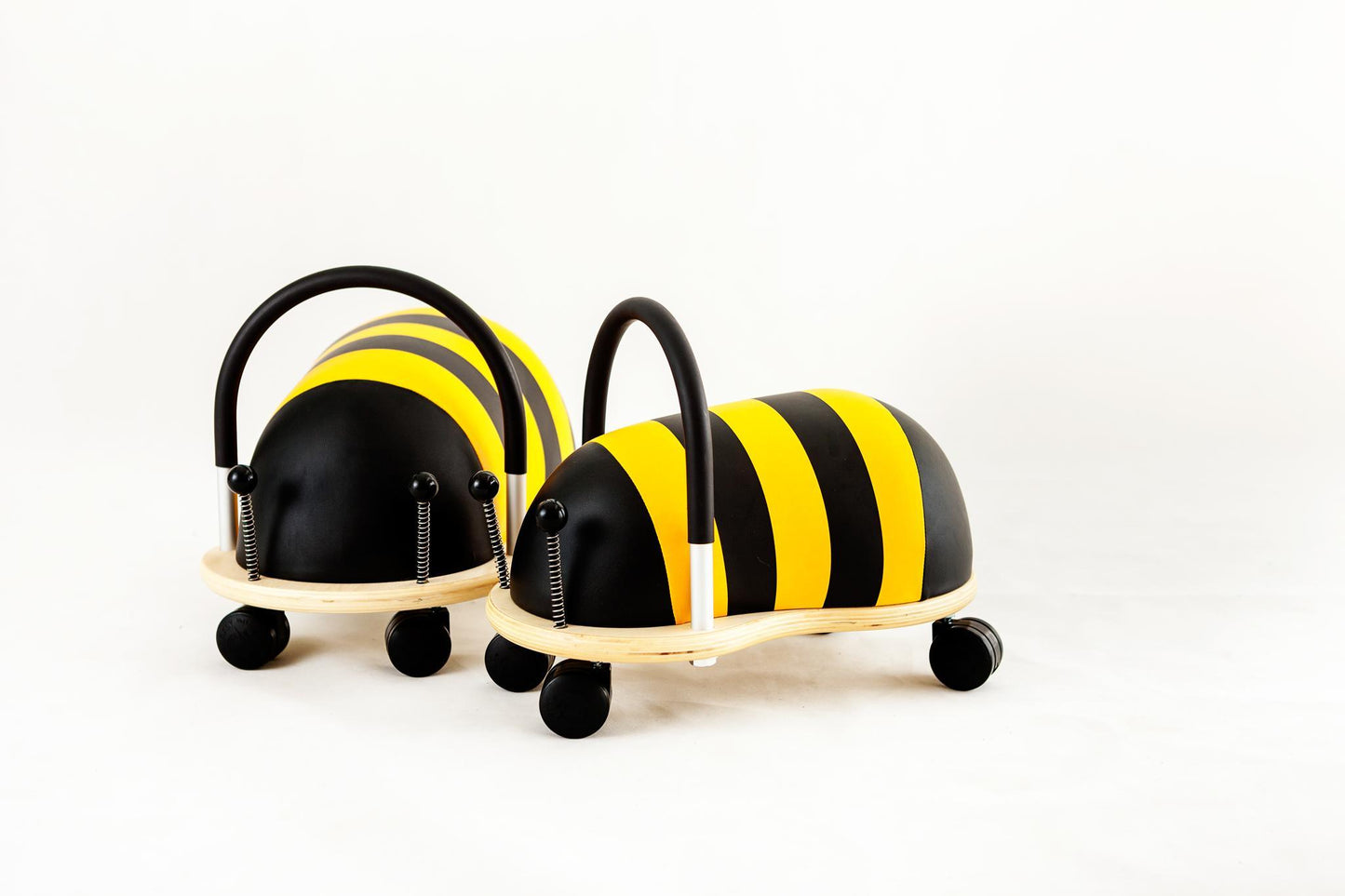 Trotteur abeille Wheelybug - petit modèle - à partir de 1 an