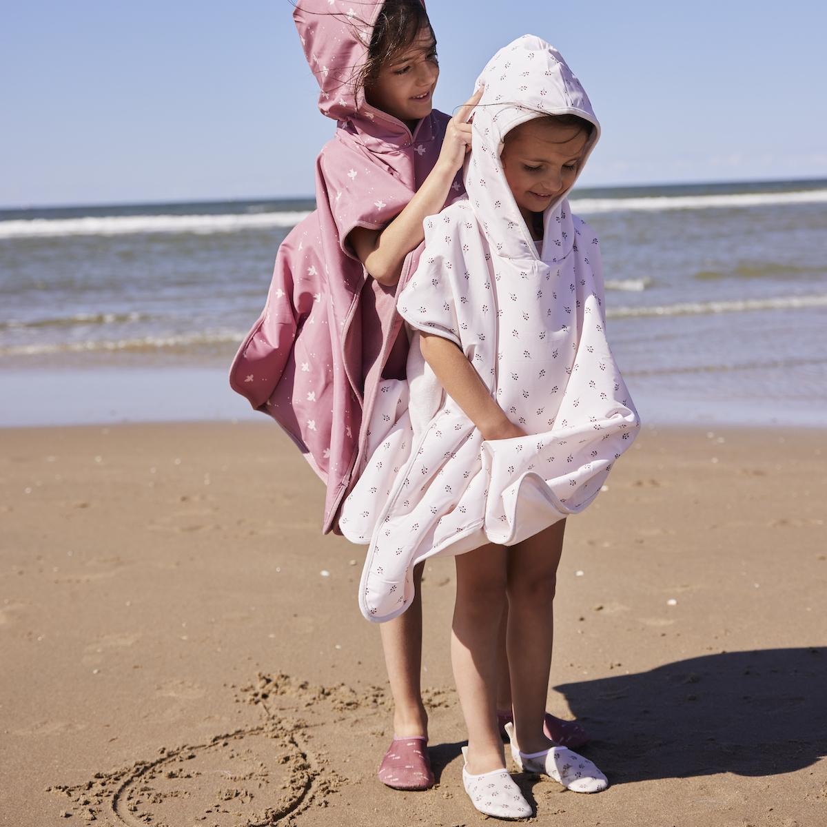 UV-Resistant Beach Poncho - Swallow by Fresk