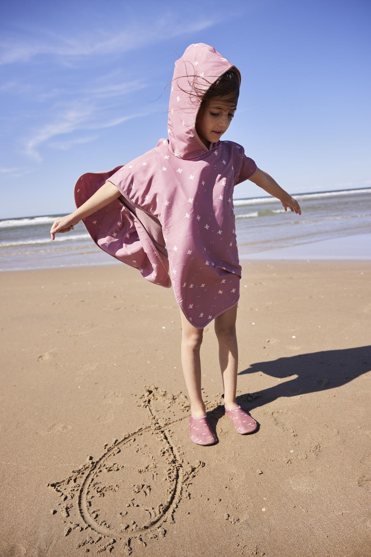 UV-Resistant Beach Poncho - Swallow by Fresk