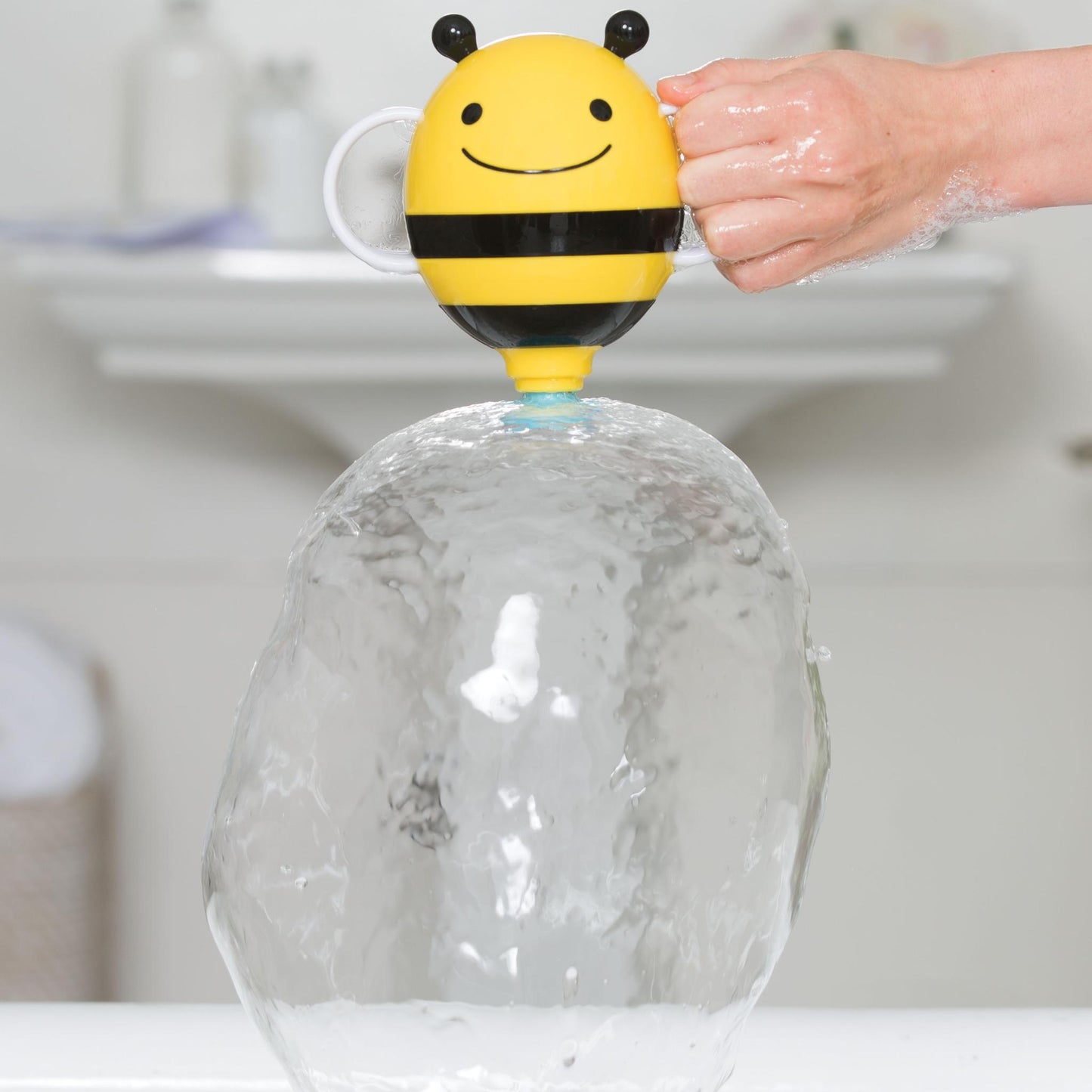 jouet de bain fountaine abeille