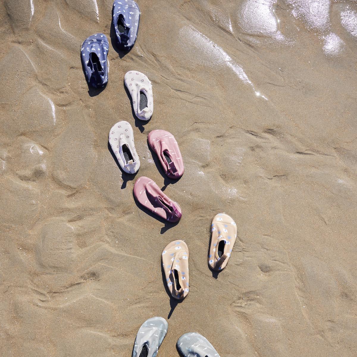 Beach Shoes - Turtle by Fresk